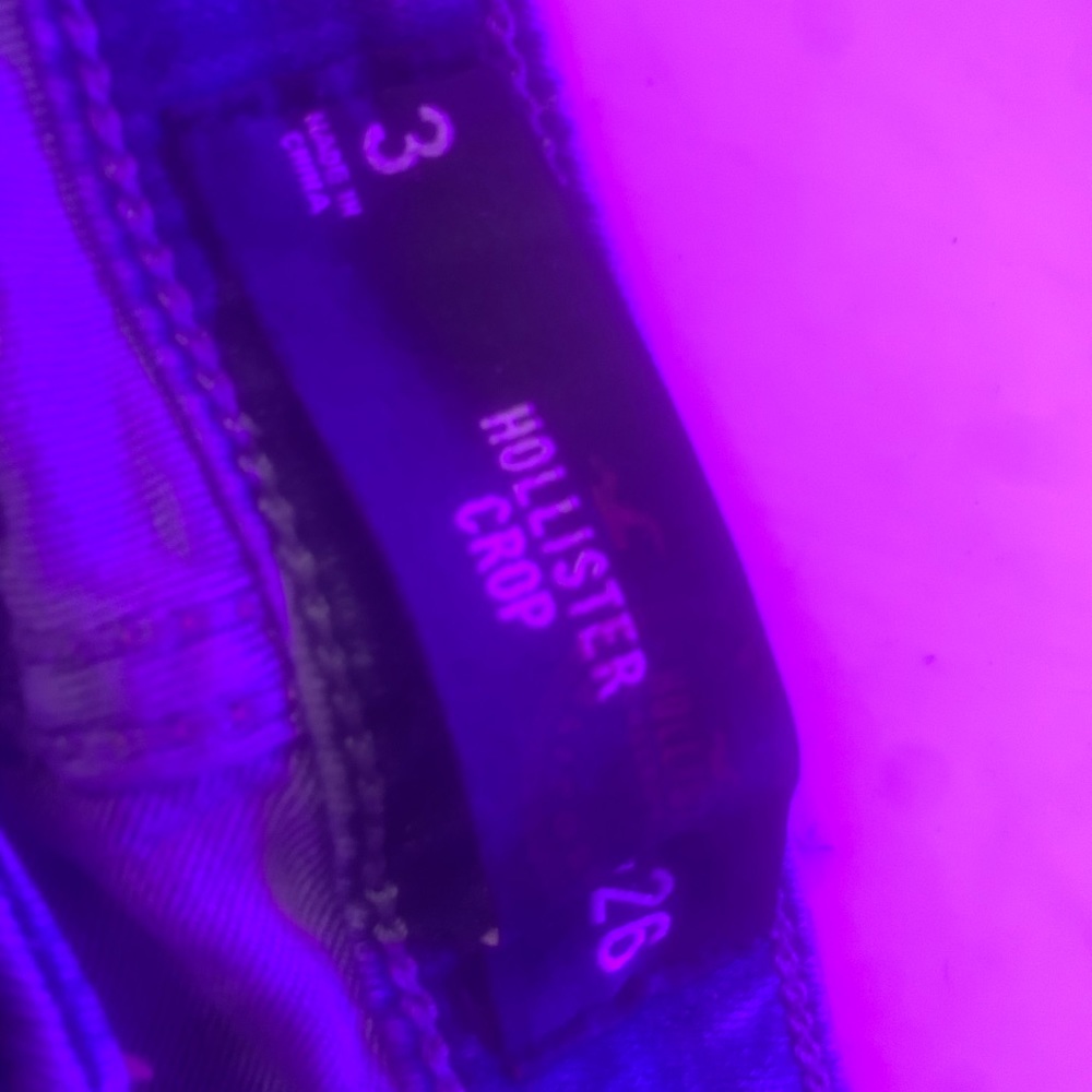 Hollister shorts - Picture 2 of 3